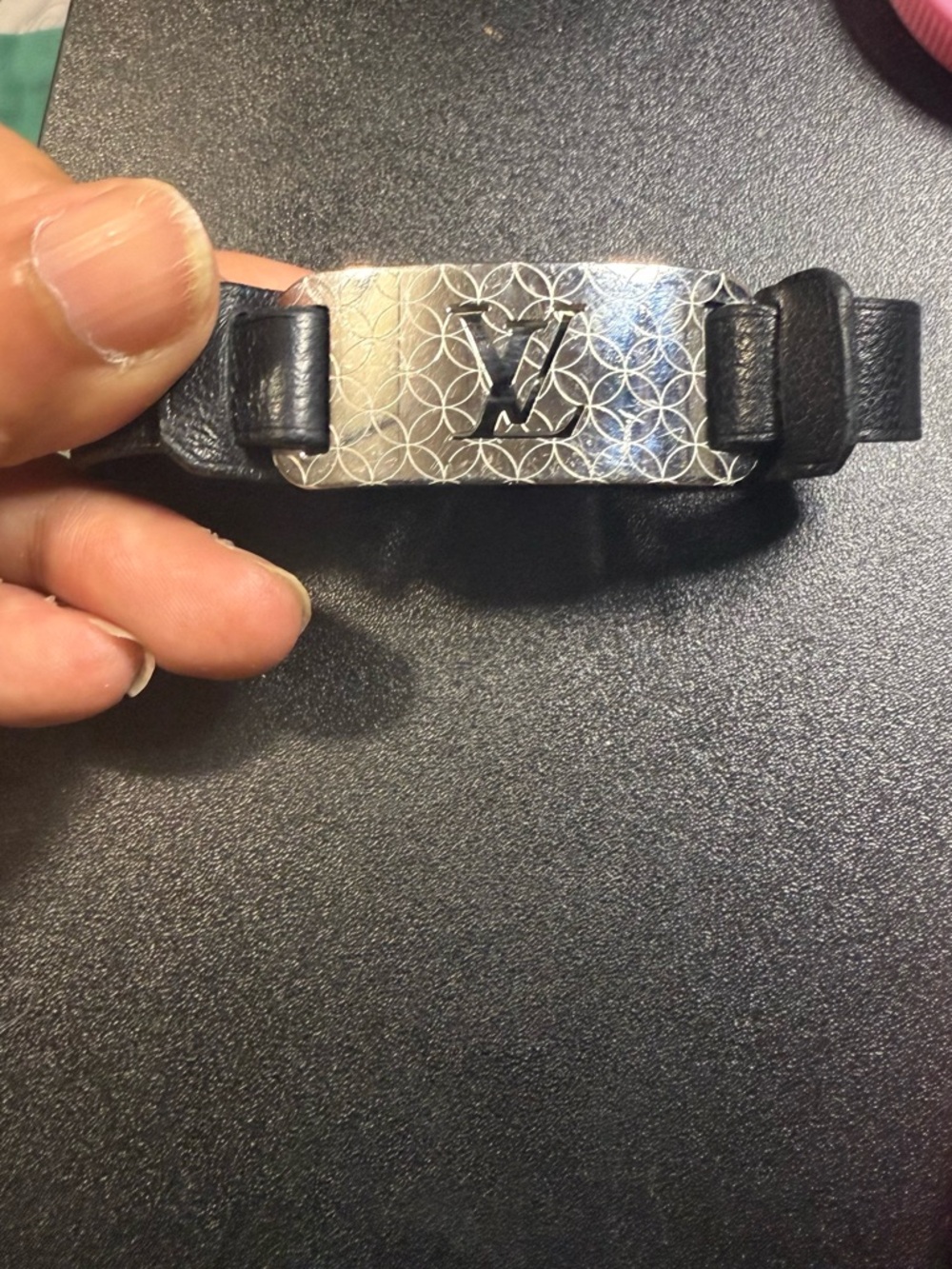 Louis Vuitton Black Leather Limited Edition Unisex Champ Elysees Bracelet - Picture 3 of 3